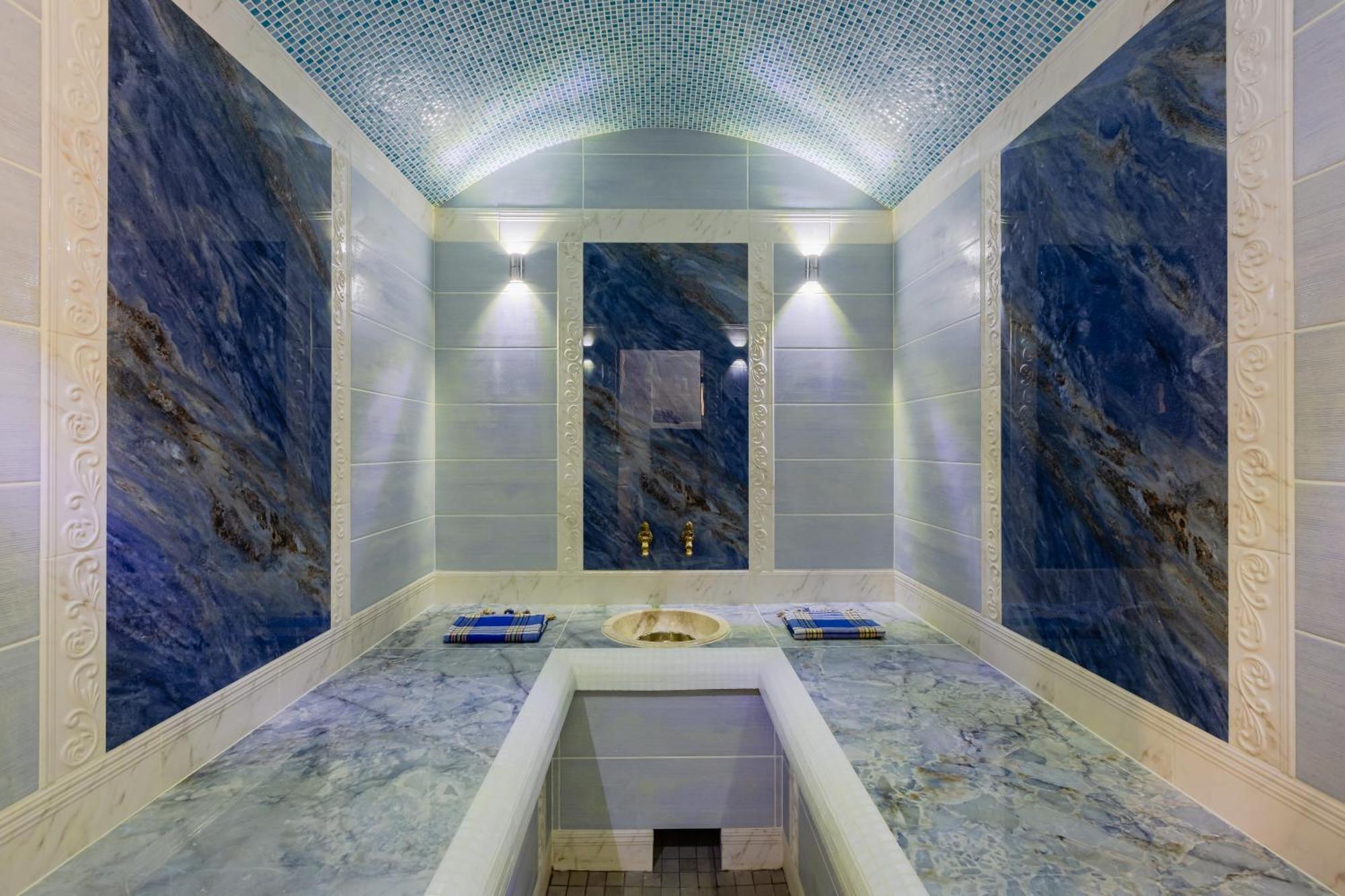 Luxury Apartment With Pool And Hammam Kiev Buitenkant foto