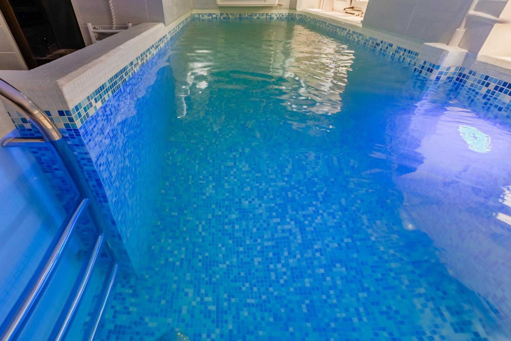 Luxury Apartment With Pool And Hammam Kiev Buitenkant foto